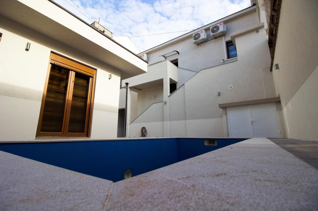 Villa Diamond โมสตาร์ ภายนอก รูปภาพ